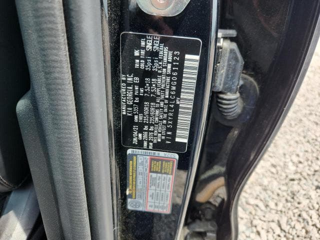 2021 KIA SORENTO S 13