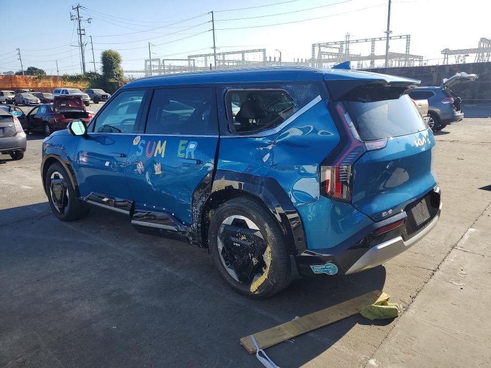 2024 KIA EV9 LAND 2