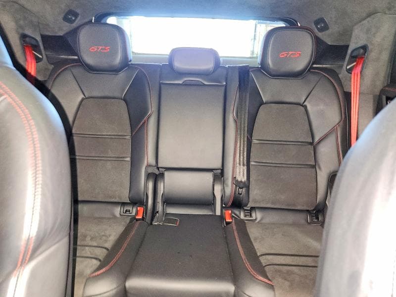 2023 PORSCHE CAYENNE GTS COUPE 10