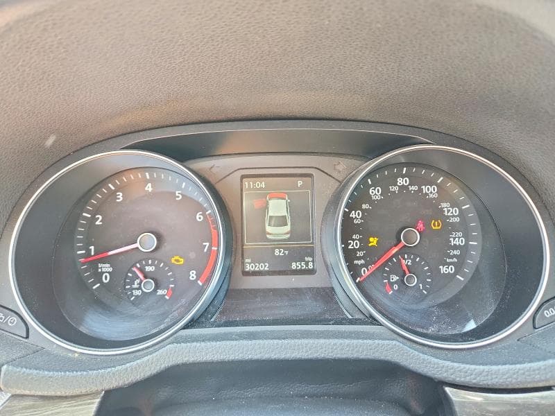 2018 VOLKSWAGEN PASSAT SE 9