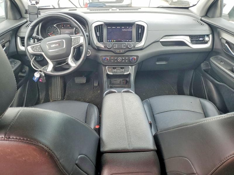 2024 GMC TERRAIN SLT 8