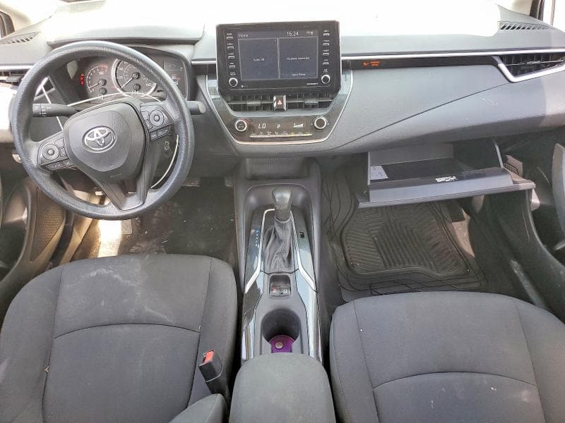 2021 TOYOTA COROLLA LE 8