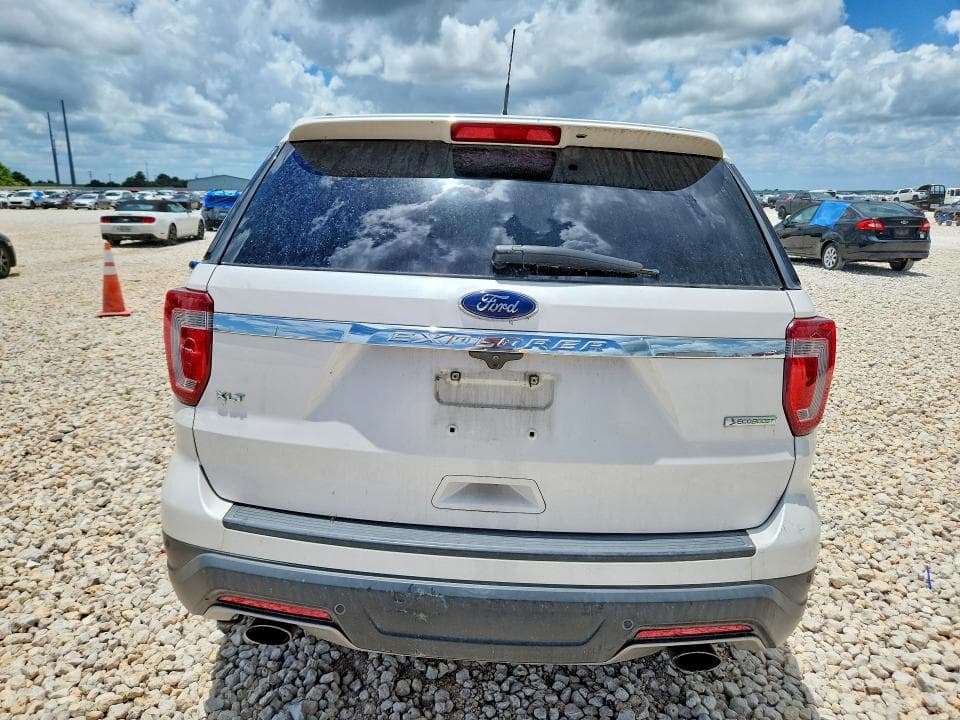 2019 FORD EXPLORER XLT 6