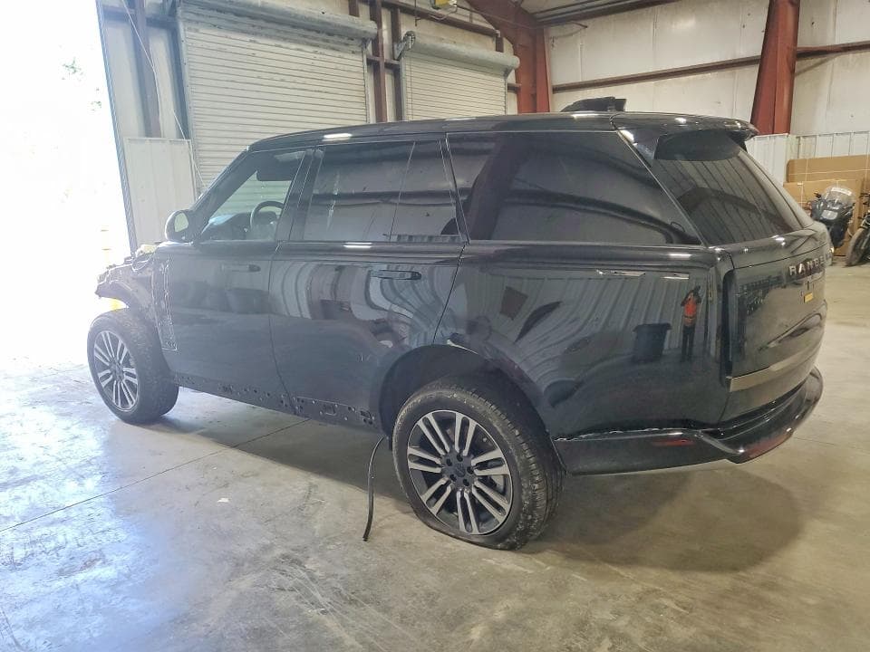 2026 LAND ROVER RANGE ROVER SE 2