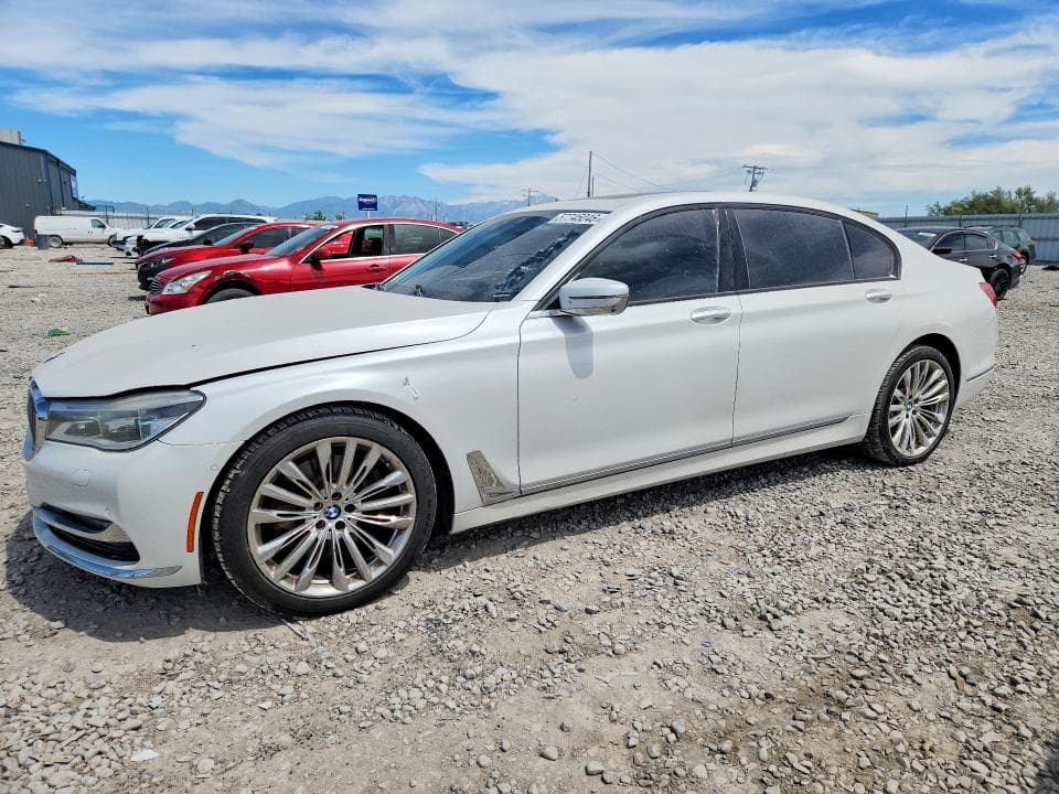 2016 BMW 750 XI - 1