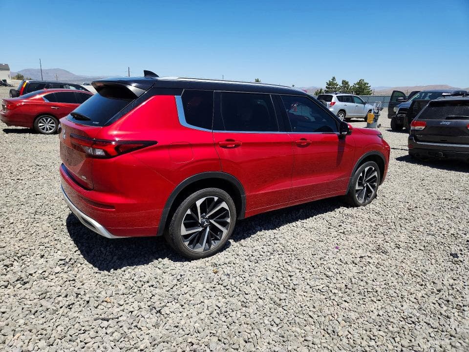 2023 MITSUBISHI OUTLANDER SEL 3