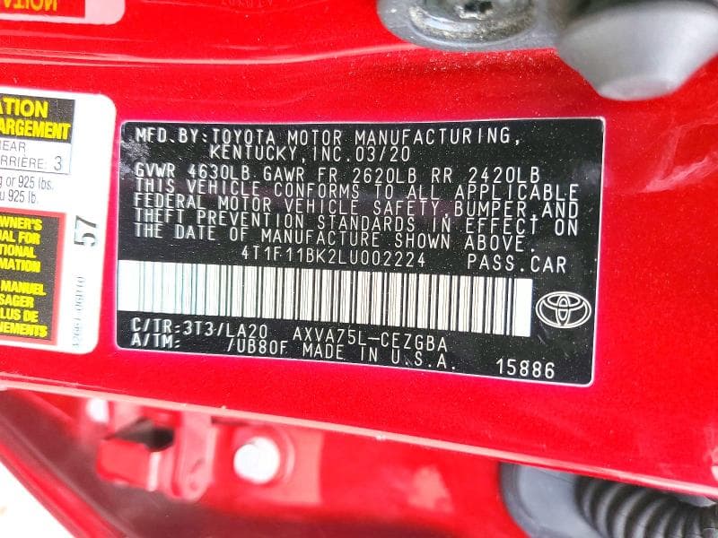 2020 TOYOTA CAMRY XLE 12