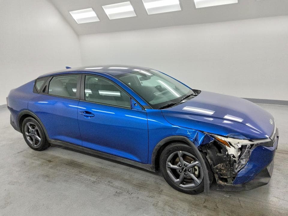 2025 KIA K4 LXS 4