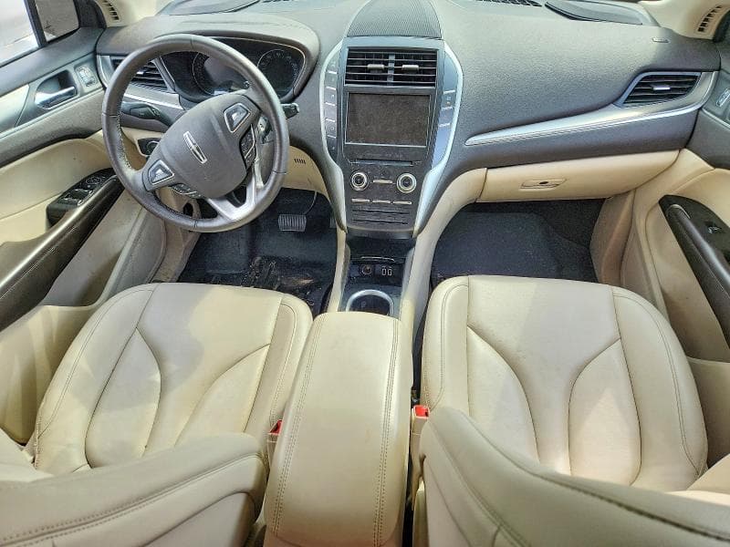 2019 LINCOLN MKC 8