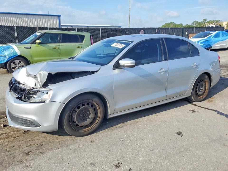 2011 VOLKSWAGEN JETTA