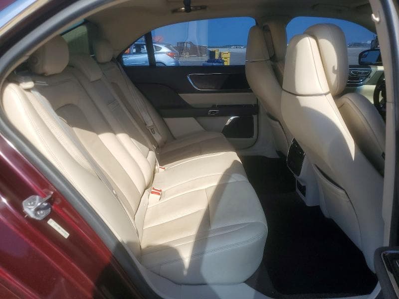 2017 LINCOLN CONTINENTAL SELECT 10
