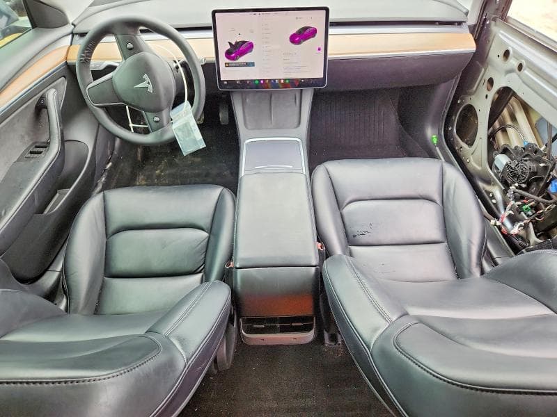 2021 TESLA MODEL 3 8