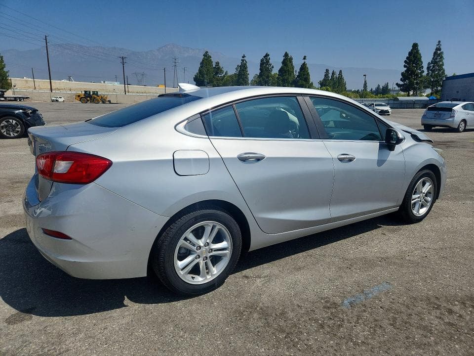 2018 CHEVROLET CRUZE LT 3