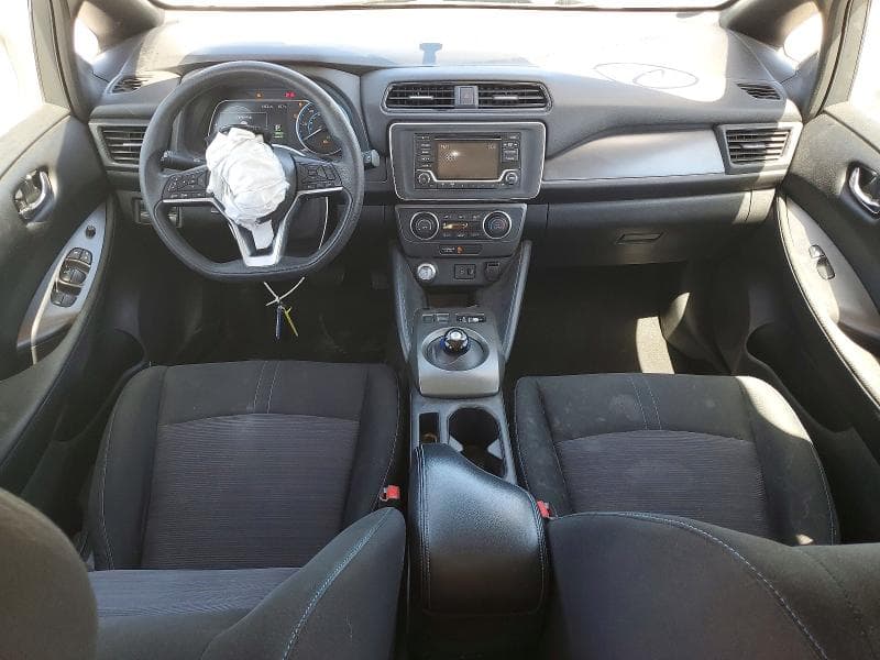 2019 NISSAN LEAF S 8