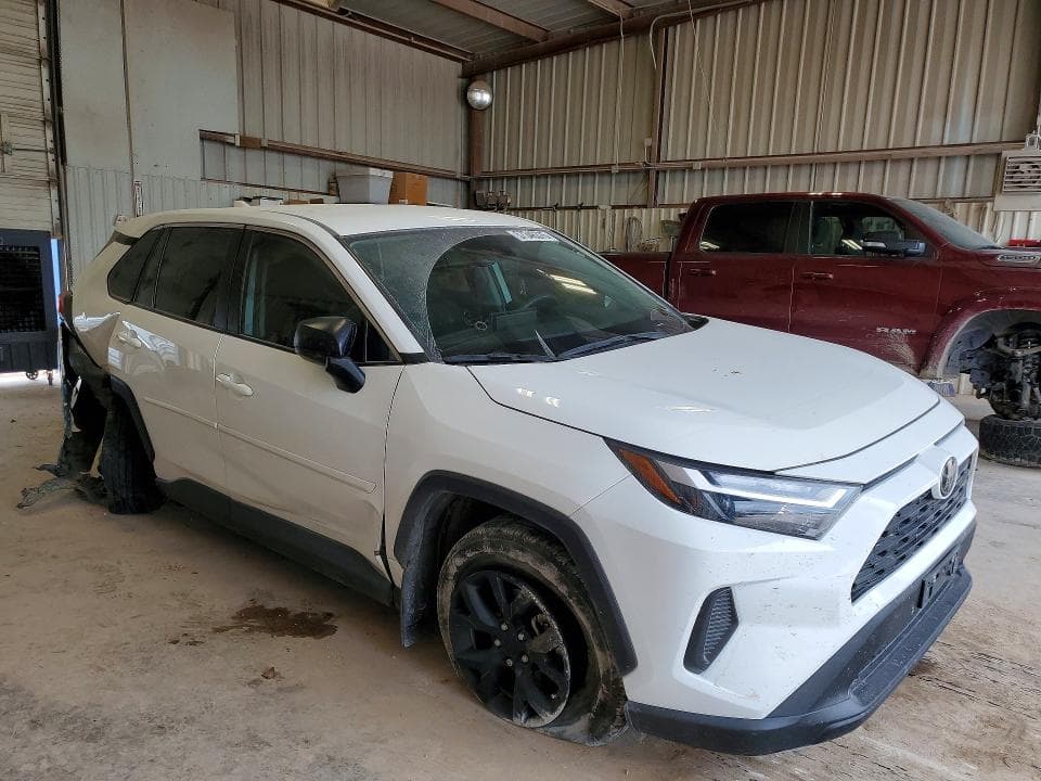 2024 TOYOTA RAV4 LE 4