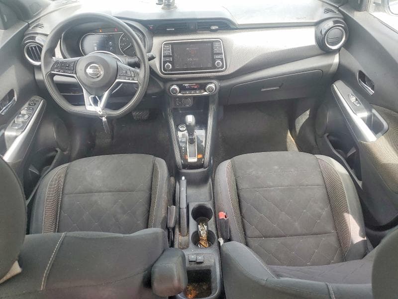 2020 NISSAN KICKS SV 8