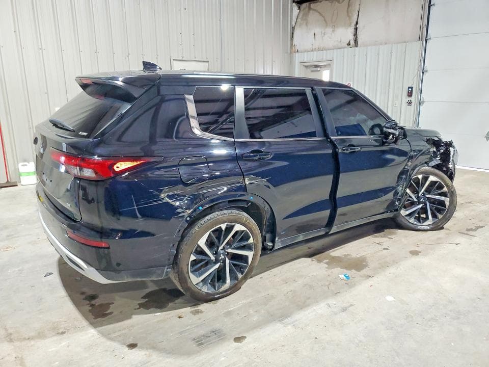 2024 MITSUBISHI OUTLANDER SE 3