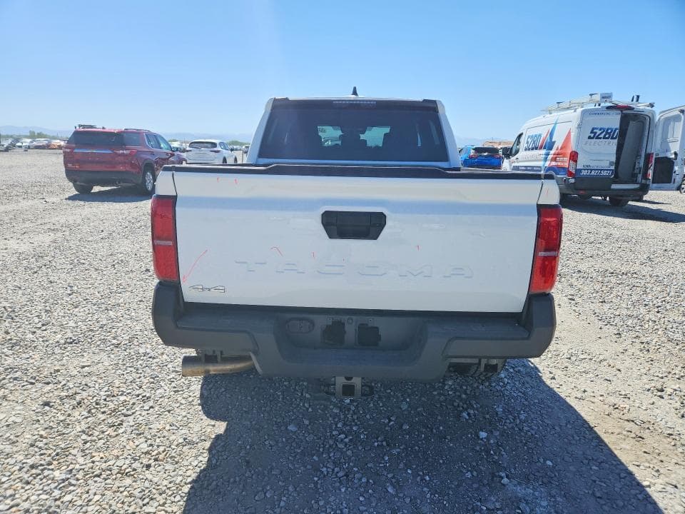 2025 TOYOTA TACOMA SR 6