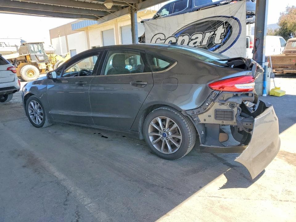 2017 FORD FUSION SE 2