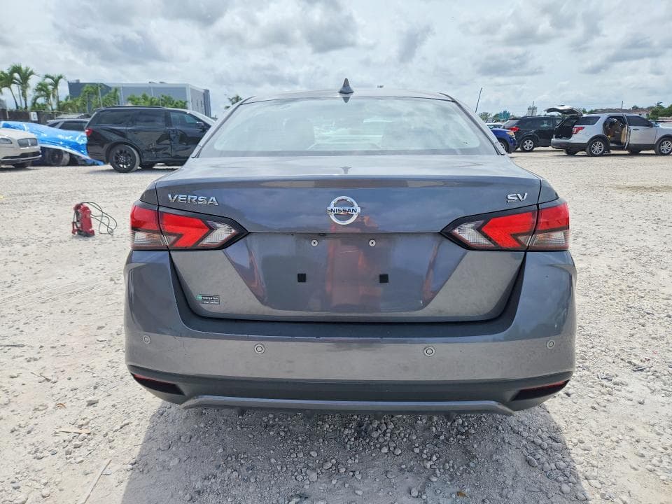 2021 NISSAN VERSA SV 6