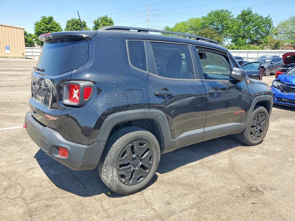 2018 JEEP RENEGADE TRAILHAWK 3