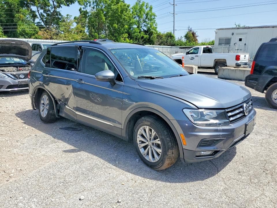 2018 VOLKSWAGEN TIGUAN SE 4
