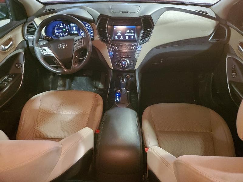 2018 HYUNDAI SANTA FE SE 8