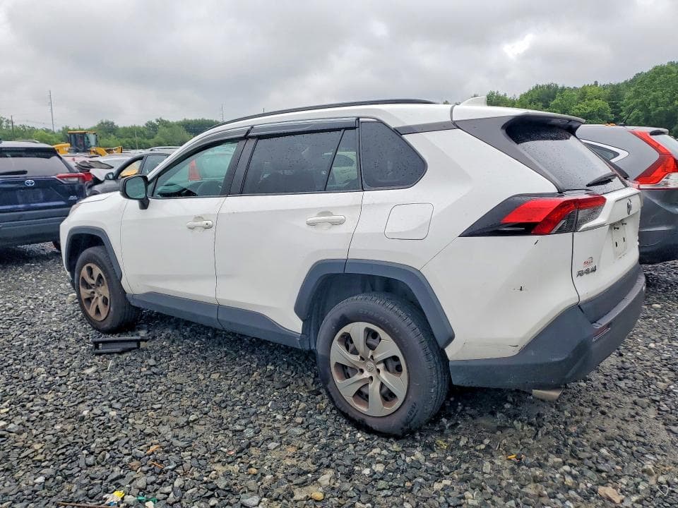 2019 TOYOTA RAV4 LE 2