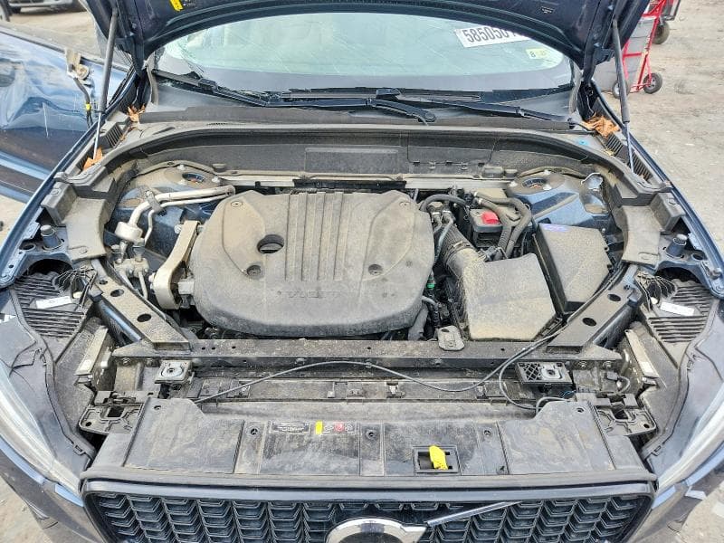 2024 VOLVO XC60 PLUS 12