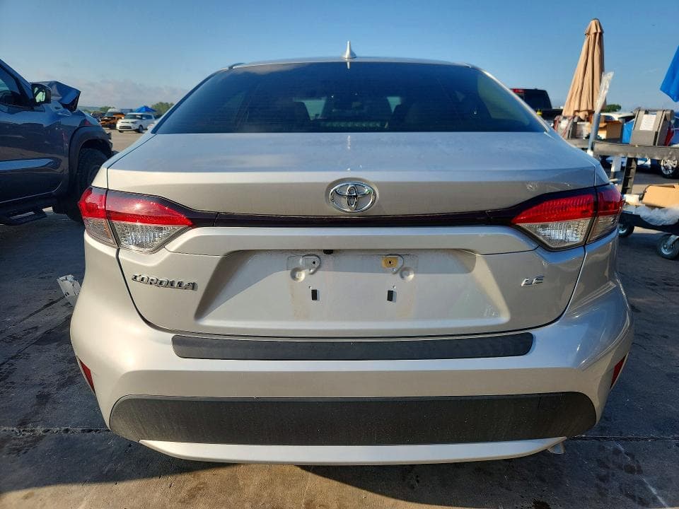 2021 TOYOTA COROLLA LE 6