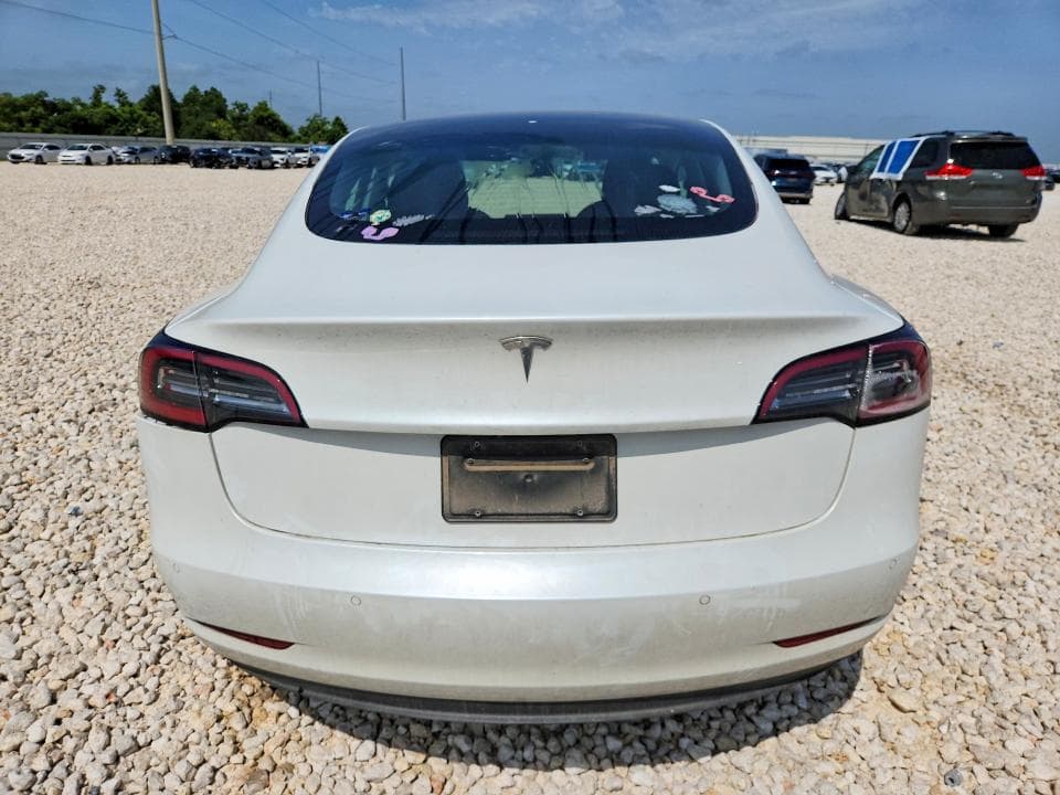 2022 TESLA MODEL 3 6