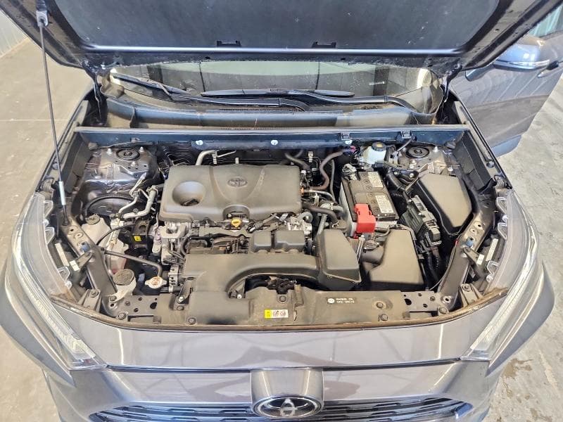 2023 TOYOTA RAV4 XLE 12