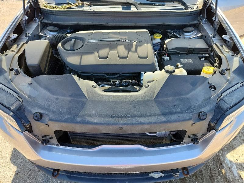 2019 JEEP CHEROKEE LATITUDE PLUS 12