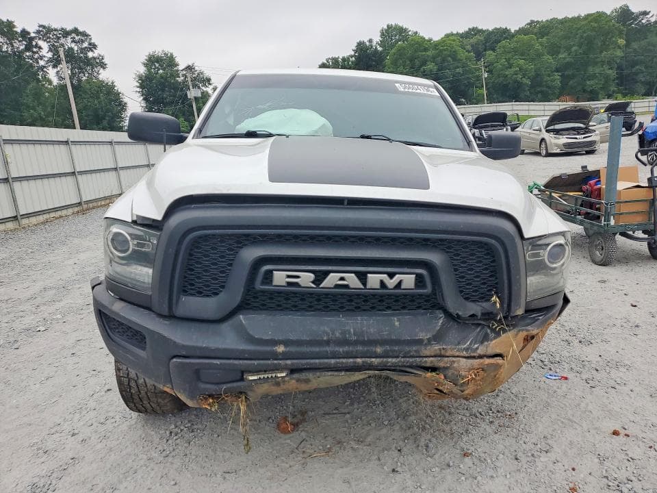 2022 RAM 1500 CLASSIC SLT 5