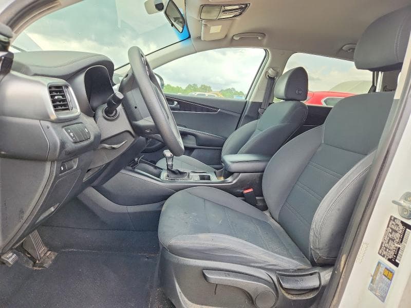 2020 KIA SORENTO S 7