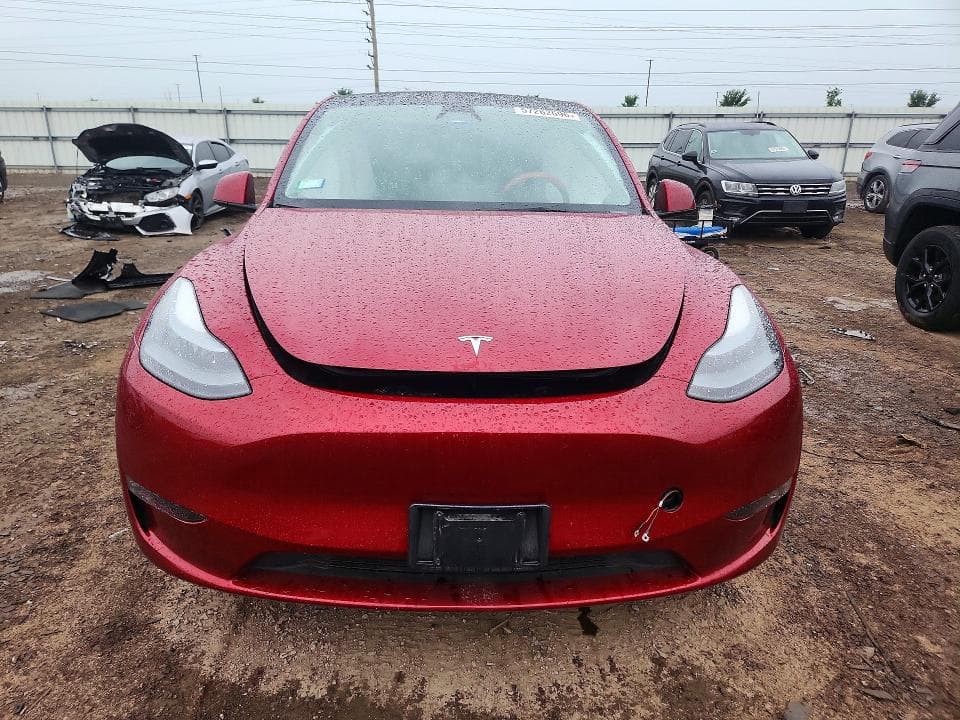 2025 TESLA MODEL Y 5
