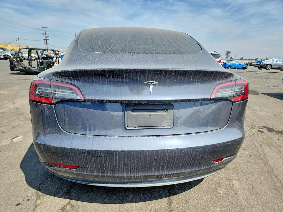 2019 TESLA MODEL 3 6