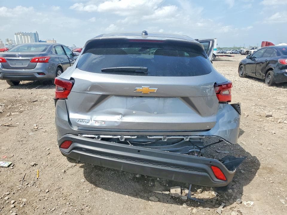2026 CHEVROLET TRAX LS 6