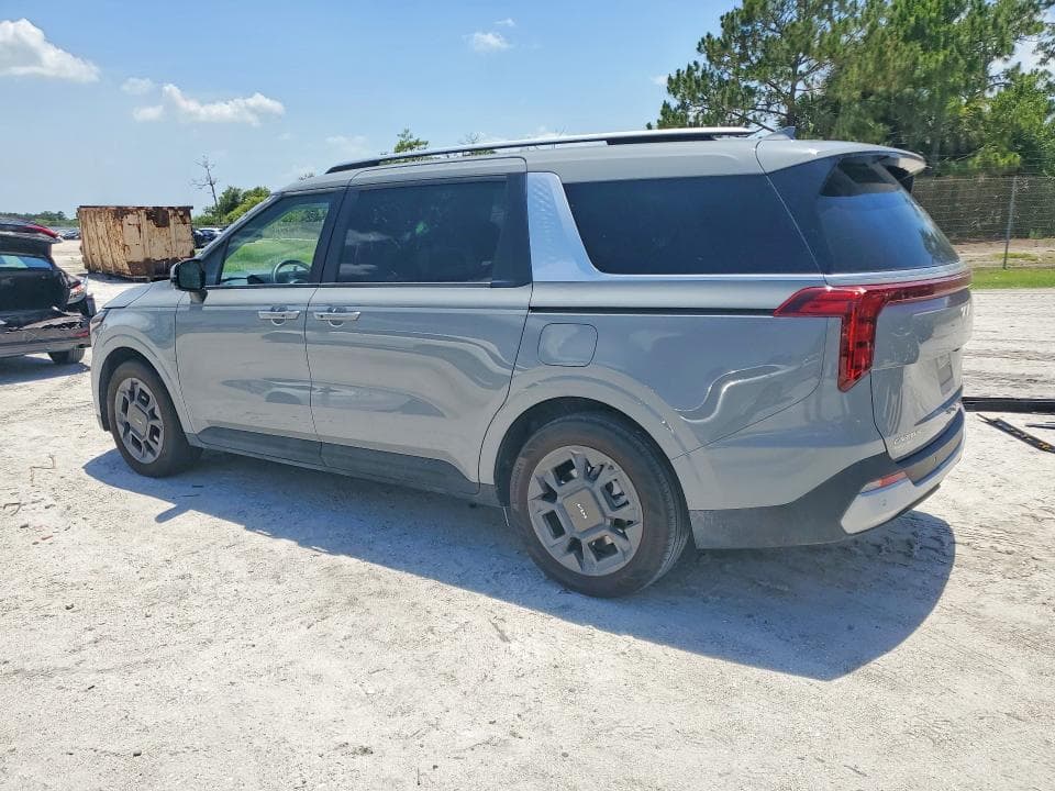 2025 KIA CARNIVAL EX 2