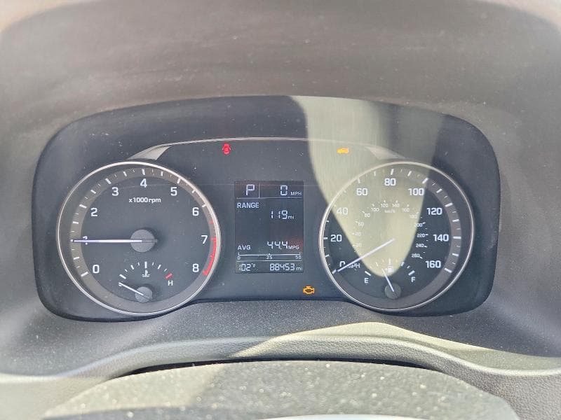 2017 HYUNDAI ELANTRA SE 9