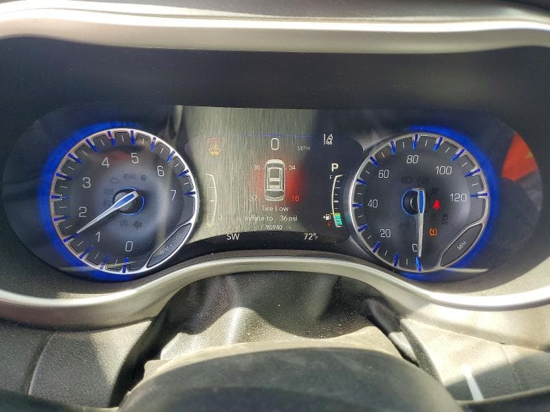 2022 CHRYSLER PACIFICA TOURING L 9