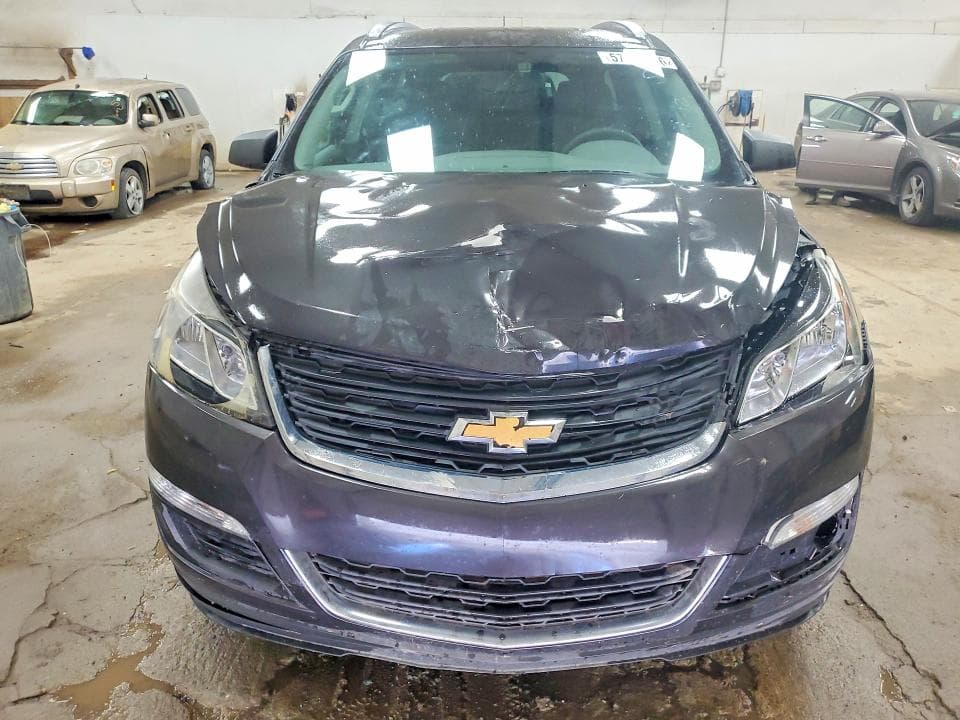 2017 CHEVROLET TRAVERSE LS 5