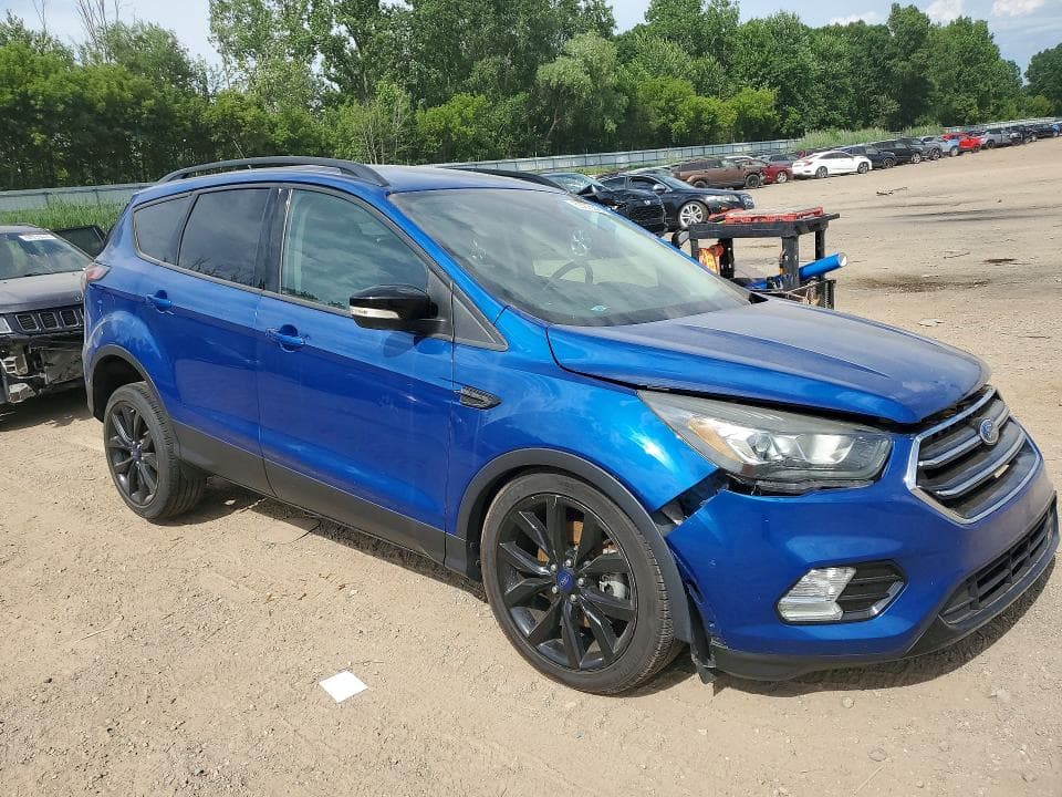 2017 FORD ESCAPE TITANIUM 4