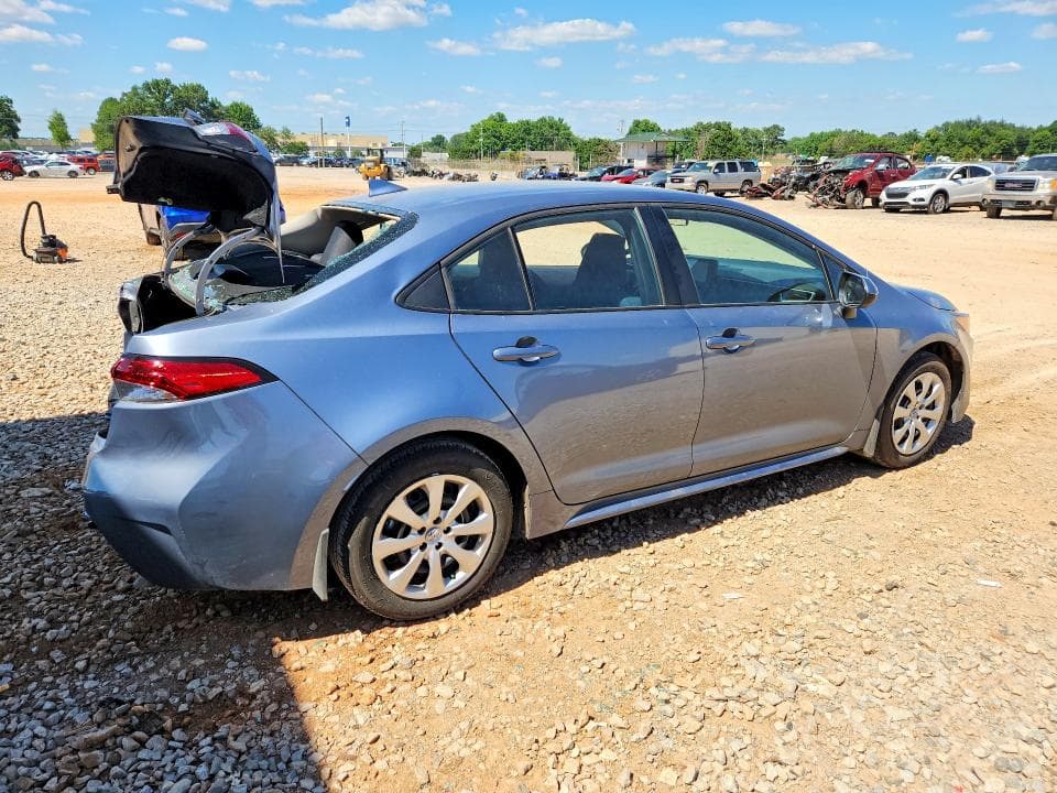 2026 TOYOTA COROLLA LE 3