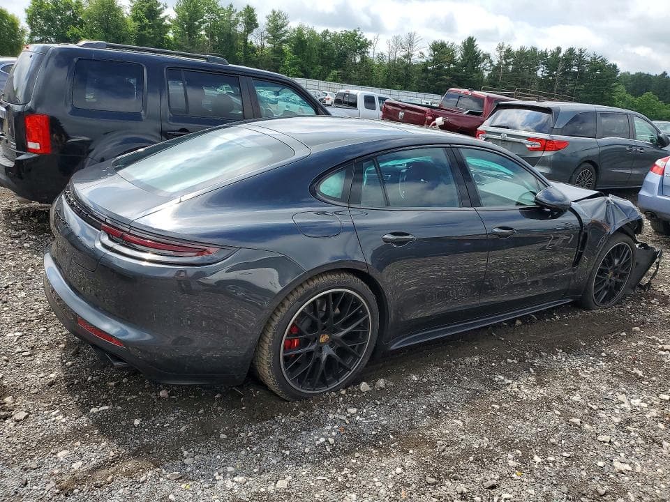 2020 PORSCHE PANAMERA GTS 3