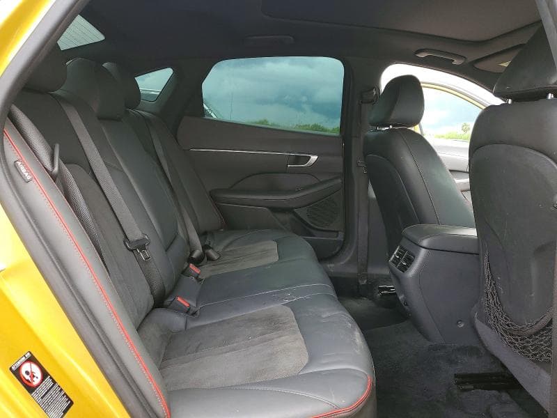 2020 HYUNDAI ELENTRA 10