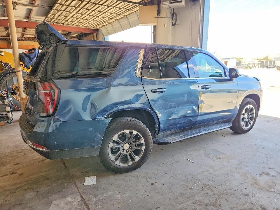 2025 CHEVROLET TAHOE C1500 LT 3