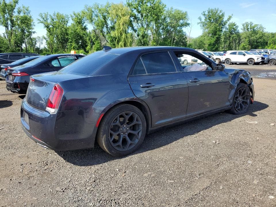 2019 CHRYSLER 300 S 3