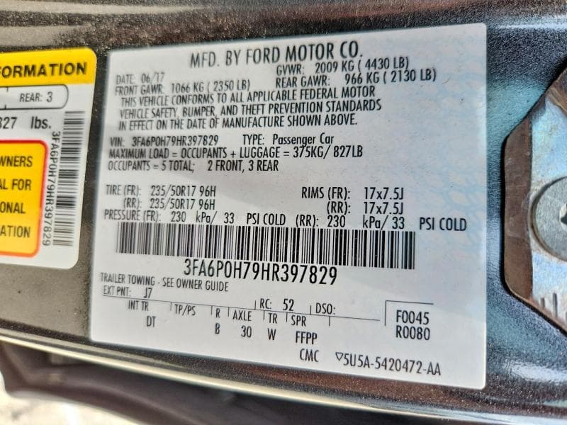 2017 FORD FUSION SE 12