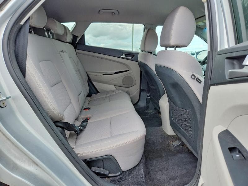 2019 HYUNDAI TUCSON SE 11